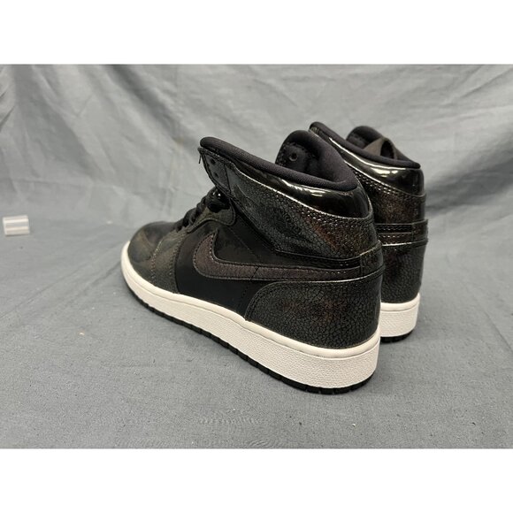Nike Boys Jordan 1 Retro High (GS) 2016 Black Patent Size 4.5 NEW NO BOX! - Picture 6 of 11